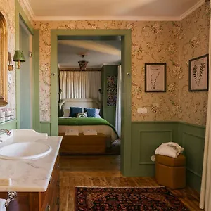 Rosegarden House - By Unlock Portugal