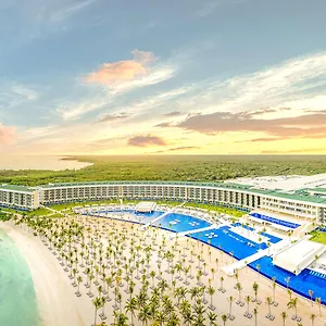 barcelo-maya-riviera.allrivieramayahotels.com/
