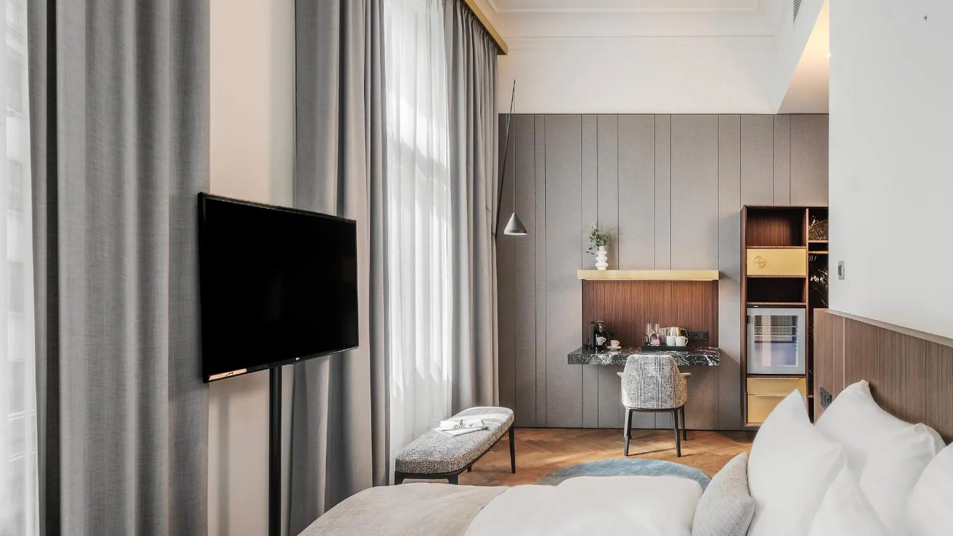 شقة فندقية الشقق الفندقية براغفي  Mottl House By Adrez
